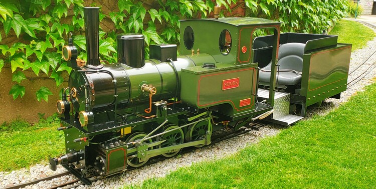 Die Rhone stellt als Dampflokomotive einen echten kohlebetrieben Klassiker dar.
